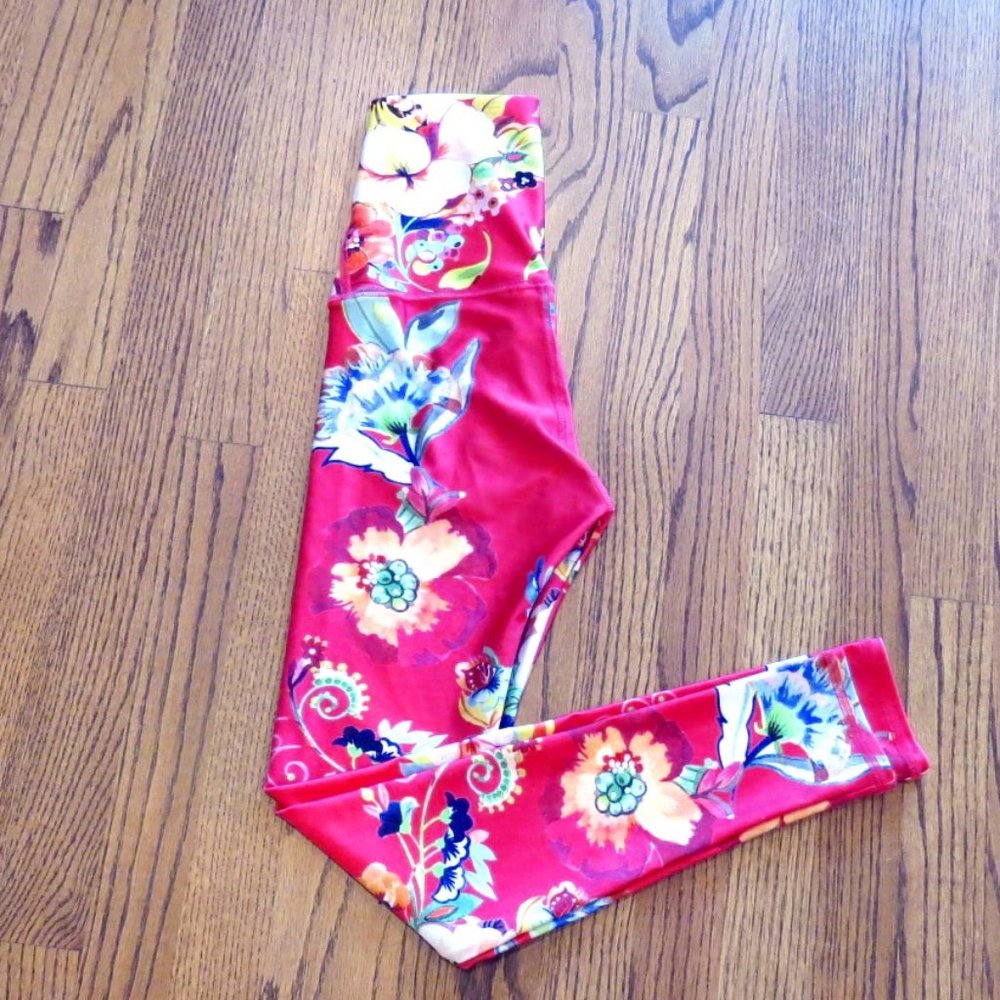 Emily Hsu Kalani Coral Sneaker Leggings